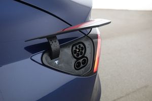 Tesla Model 3 bild 36