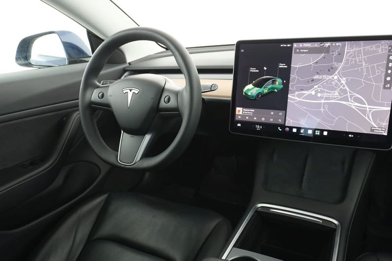 Tesla Model 3 bild 14