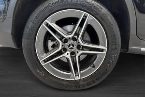 Mercedes GLC300 bild 11