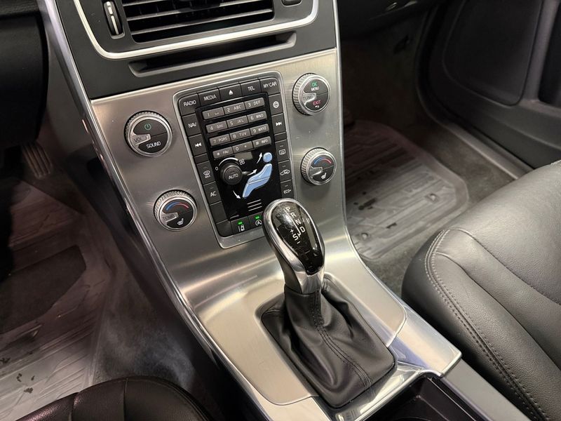 Volvo V60 bild 15