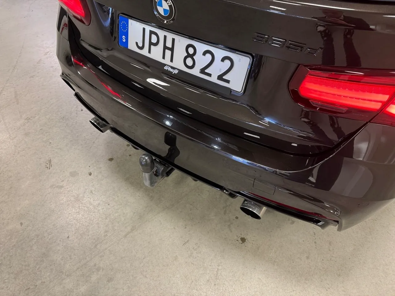 Vehicle image 22