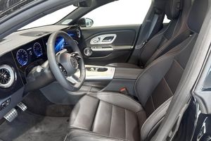 Mercedes CLA350 bild 11