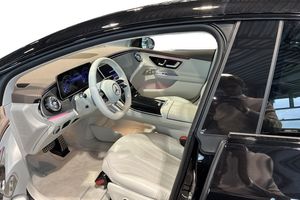 Mercedes EQE350+ bild 11