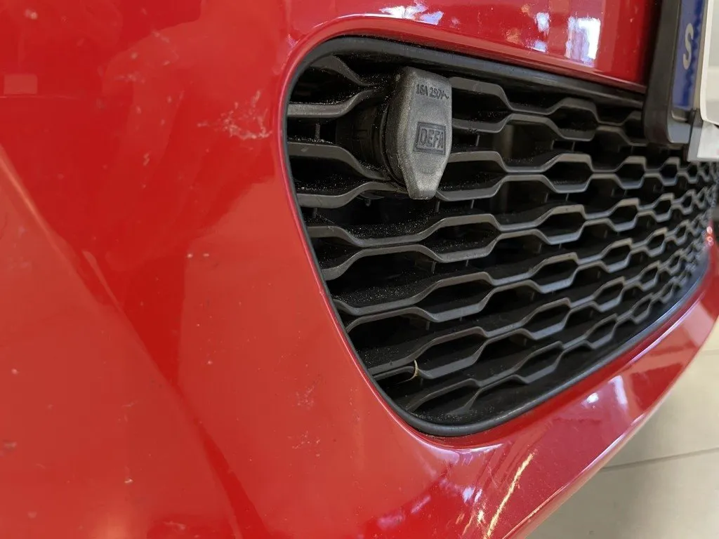 Vehicle image 21