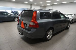 Volvo V70 bild 8