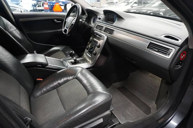 Volvo V70 bild 9