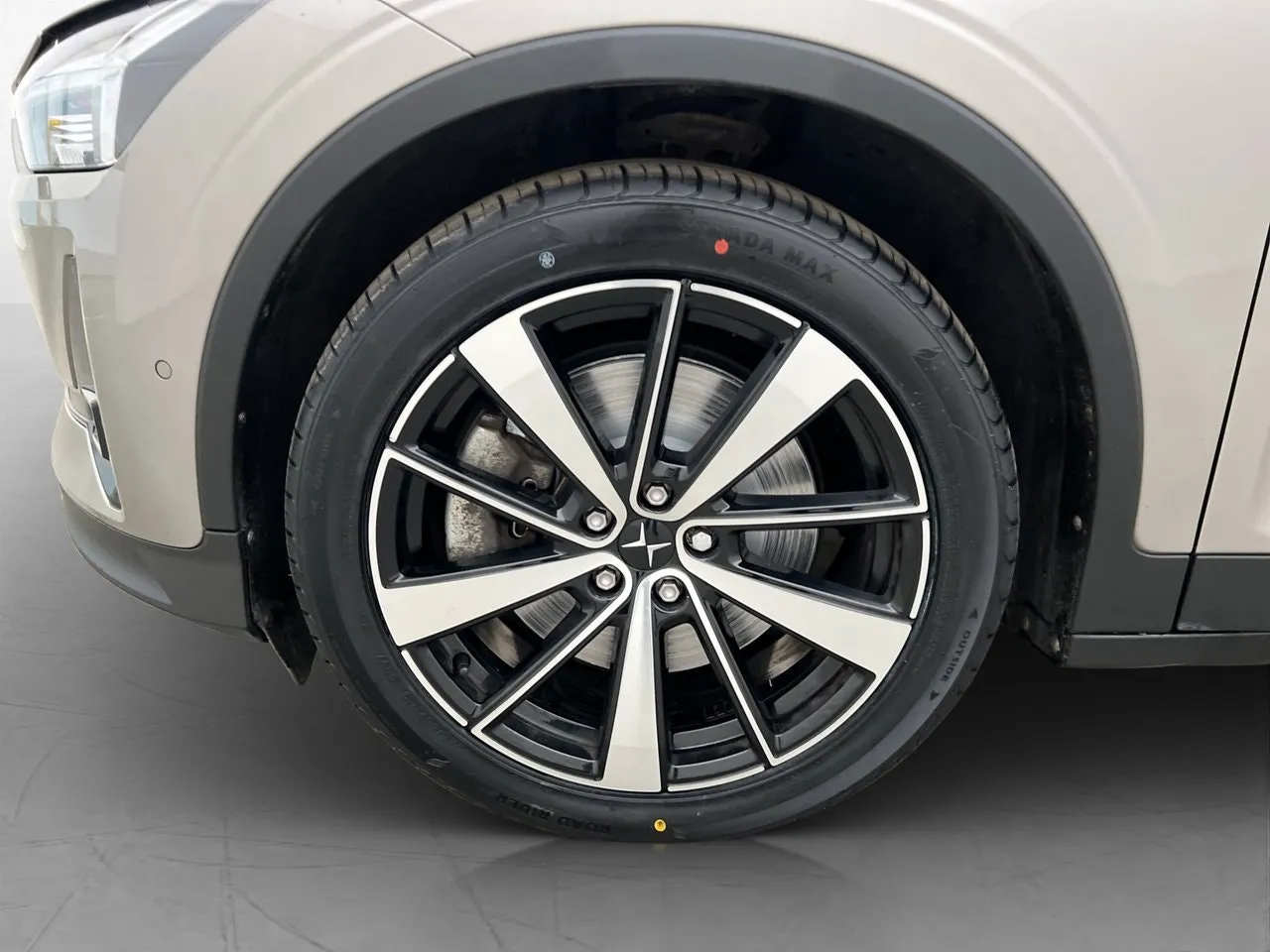 Vehicle image 30