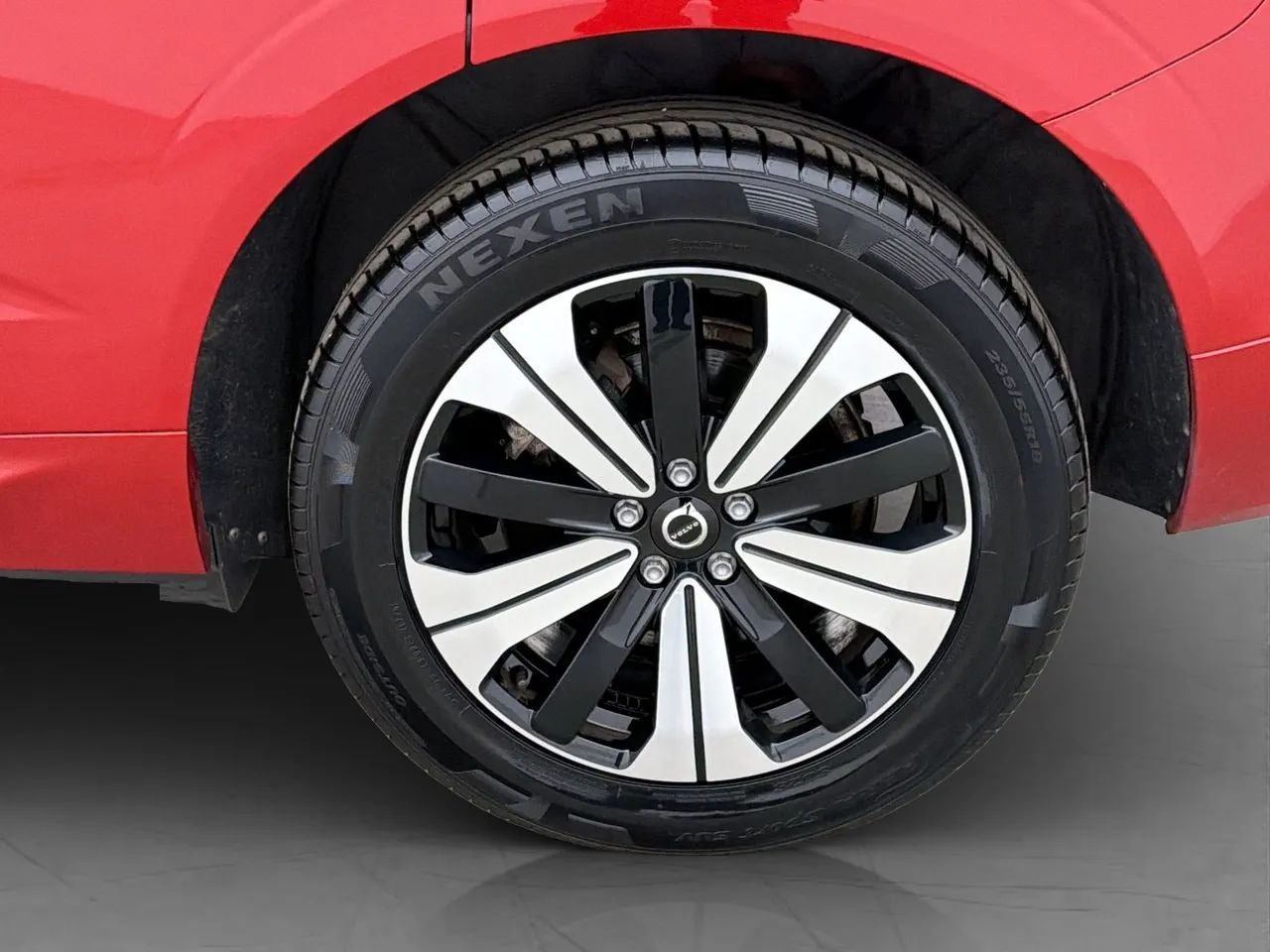 Vehicle image 36