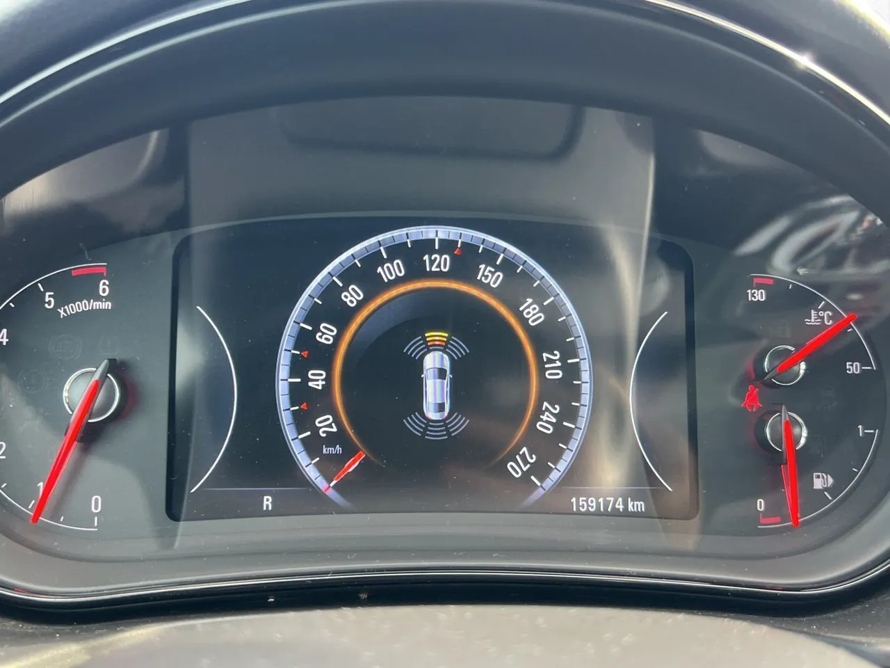 Vehicle image 30