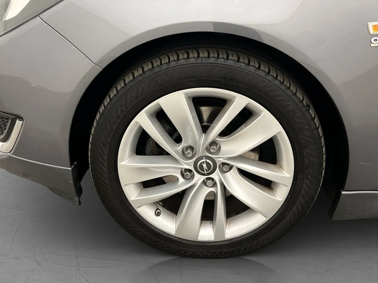 Vehicle image 31