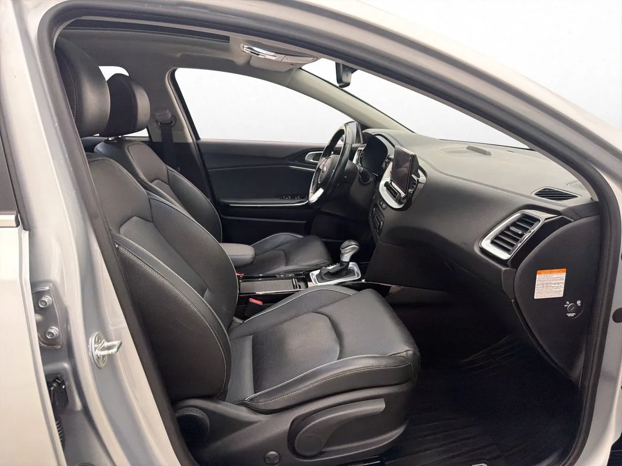 Vehicle image 21