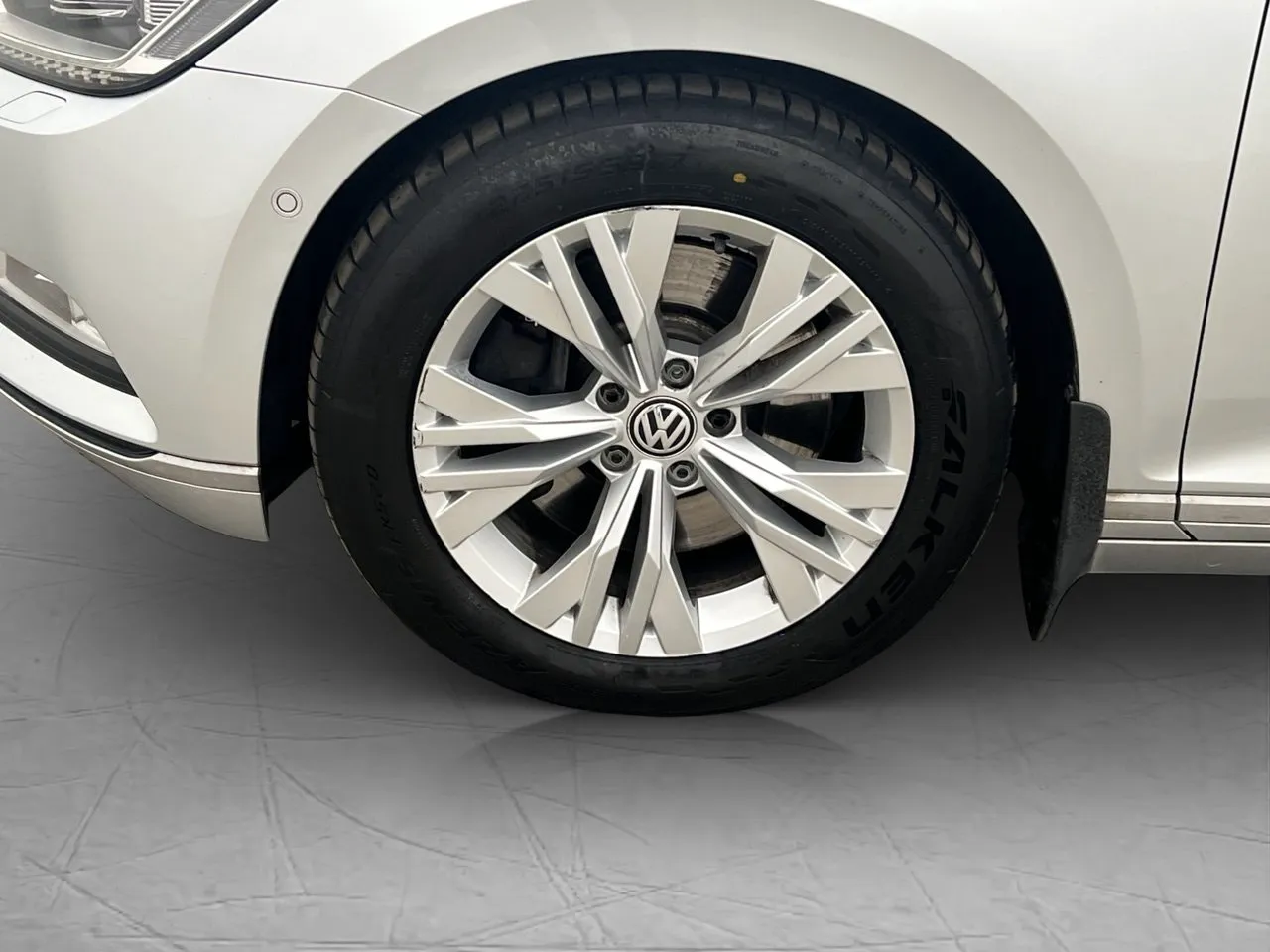Vehicle image 31