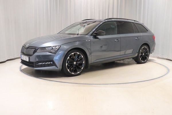 Skoda Superb IV Sportline 218hk Aut Drag Värmare Pano 360kamera - 2020