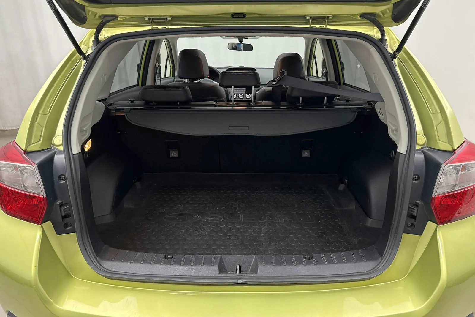 Vehicle image 8