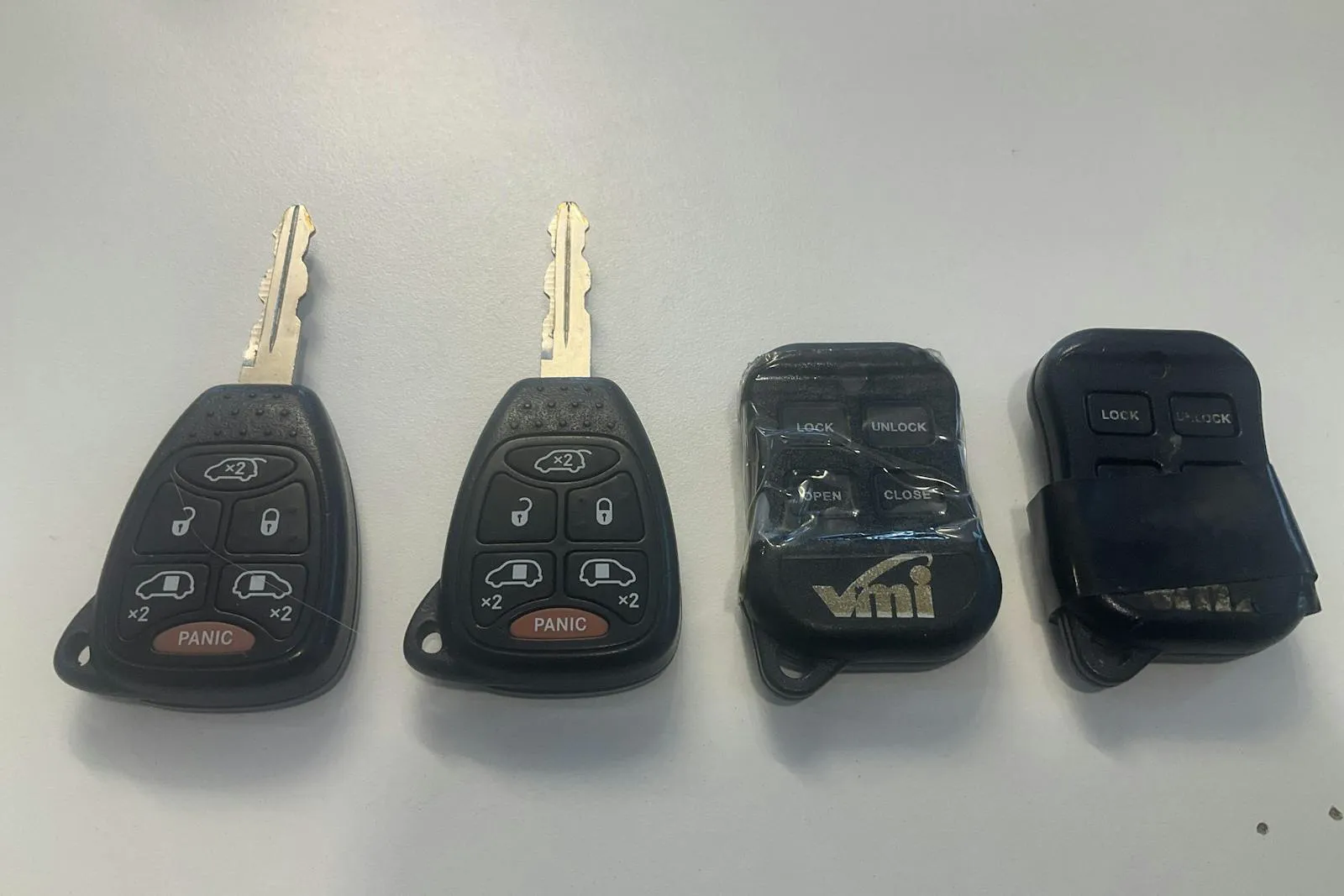 Vehicle image 14