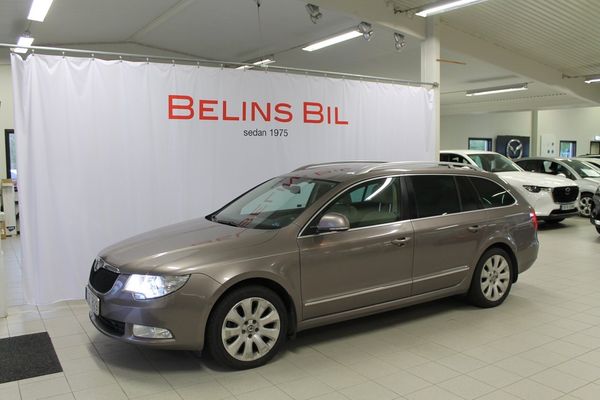 Skoda Superb V6 3.6 4x4 DSG Kombi - 2011