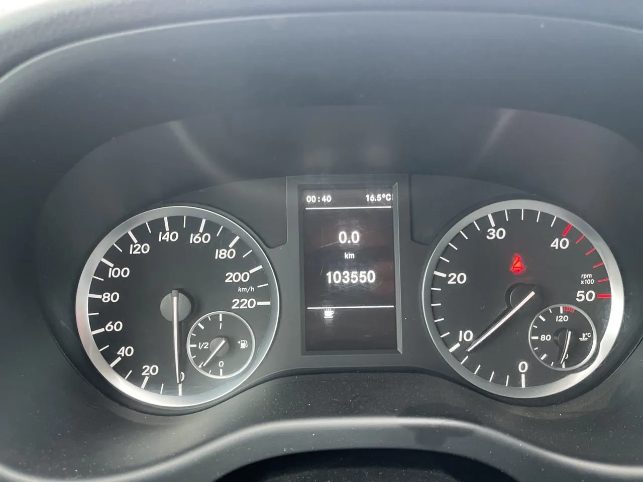 Vehicle image 30