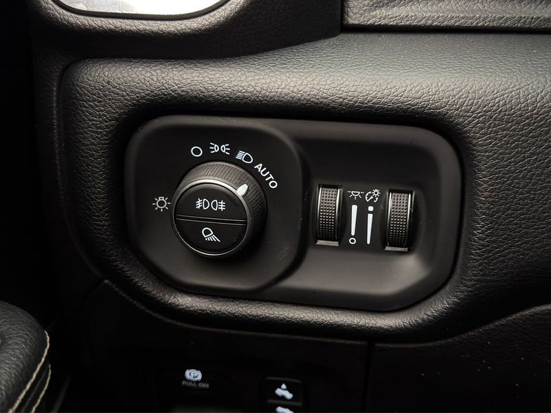 Dodge Ram bild 31