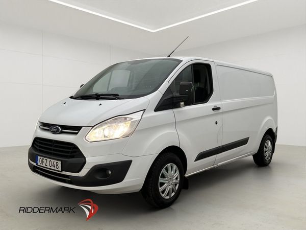 Ford Transit Custom L2 Ny-Kamrem Värmare PDC Dragkrok Moms - 2017