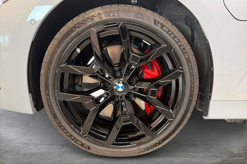 BMW 330 bild 16