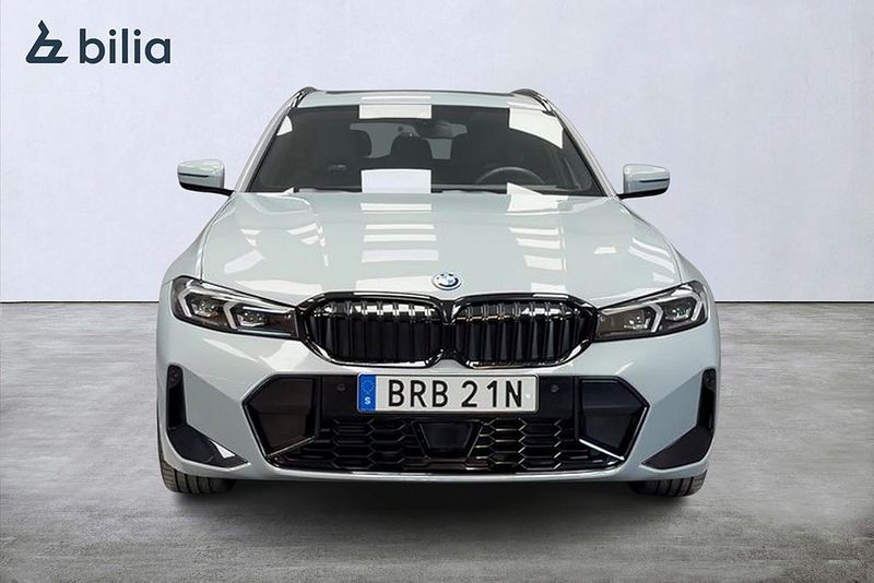 BMW 330 bild 8