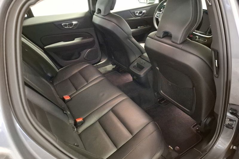 Volvo V60 bild 13