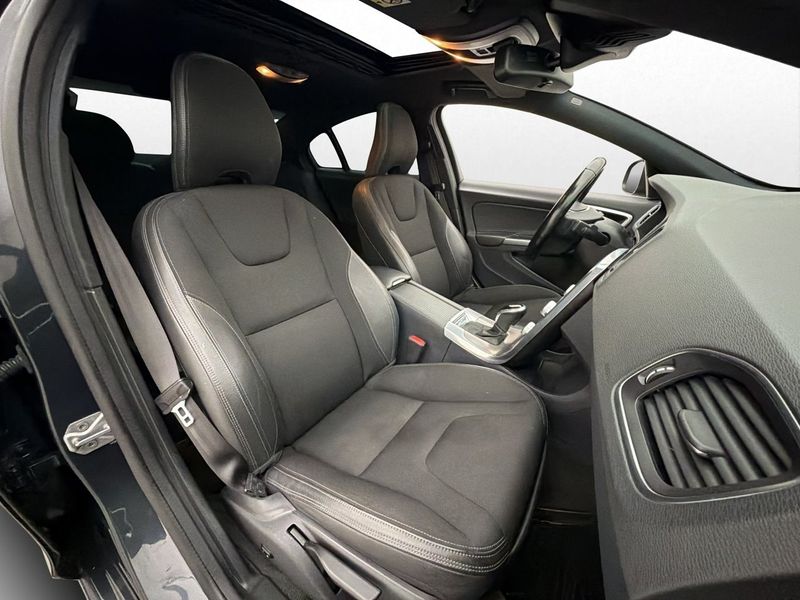 Volvo S60 bild 24
