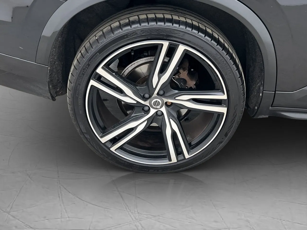 Vehicle image 36