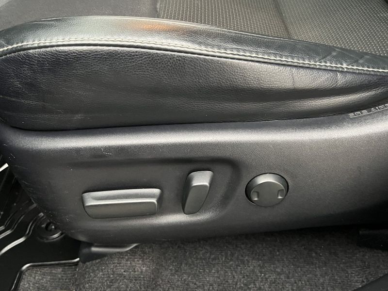 Toyota RAV4 bild 25