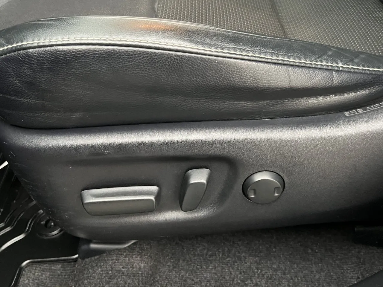 Vehicle image 24