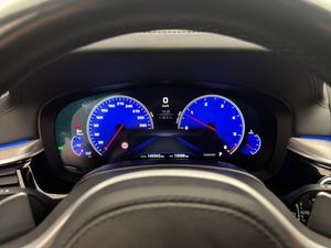 BMW 530 bild 19
