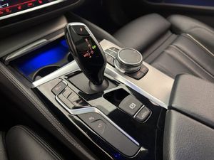 BMW 530 bild 28