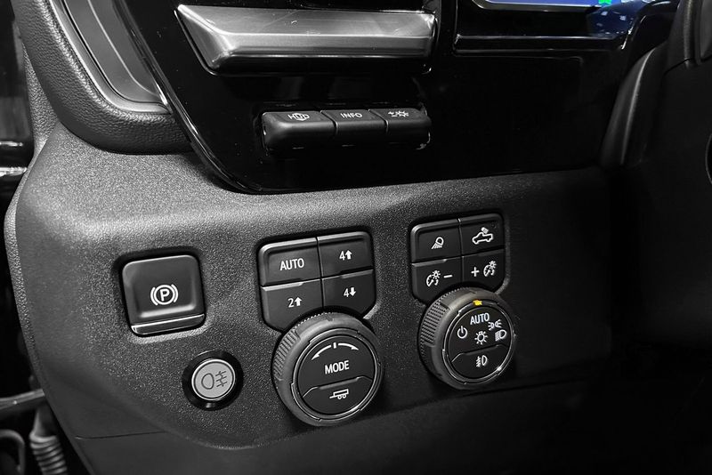 Chevrolet Silverado bild 26