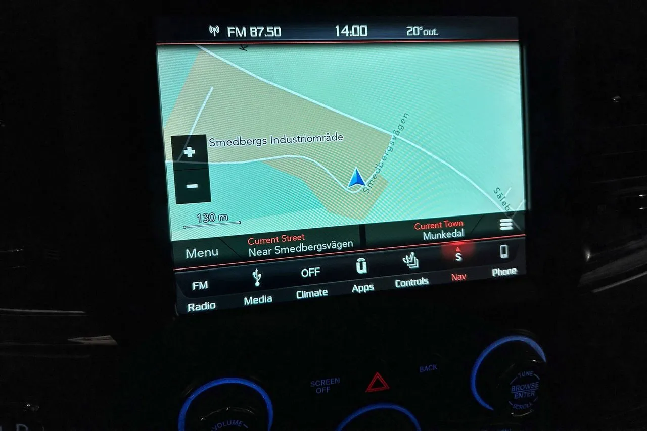 Vehicle image 22