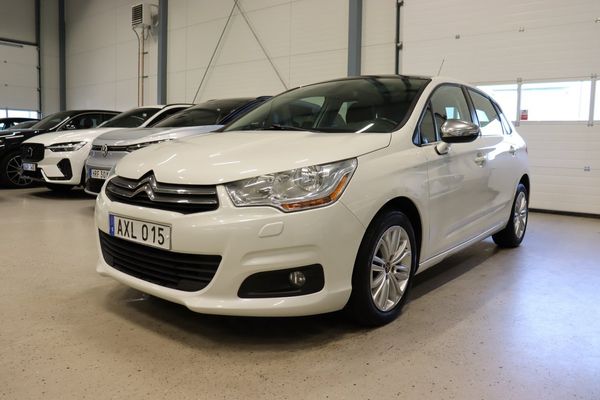 Citroen C4 1.2 e-THP P-Sensorer Pano Navi Kamrembytt 131hk - 2014