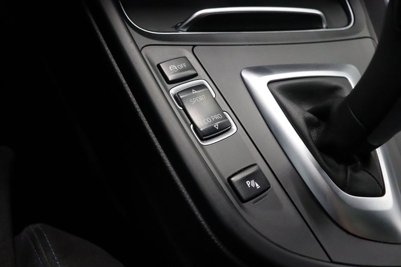 BMW 320 bild 19