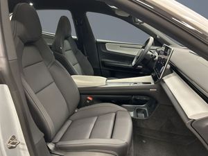 Polestar 4 bild 6