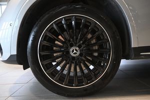 Mercedes GLC300 bild 6