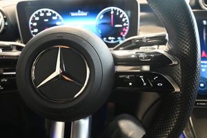 Mercedes GLC300 bild 24