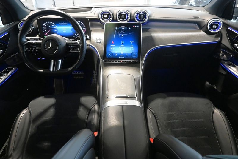 Mercedes GLC300 bild 9