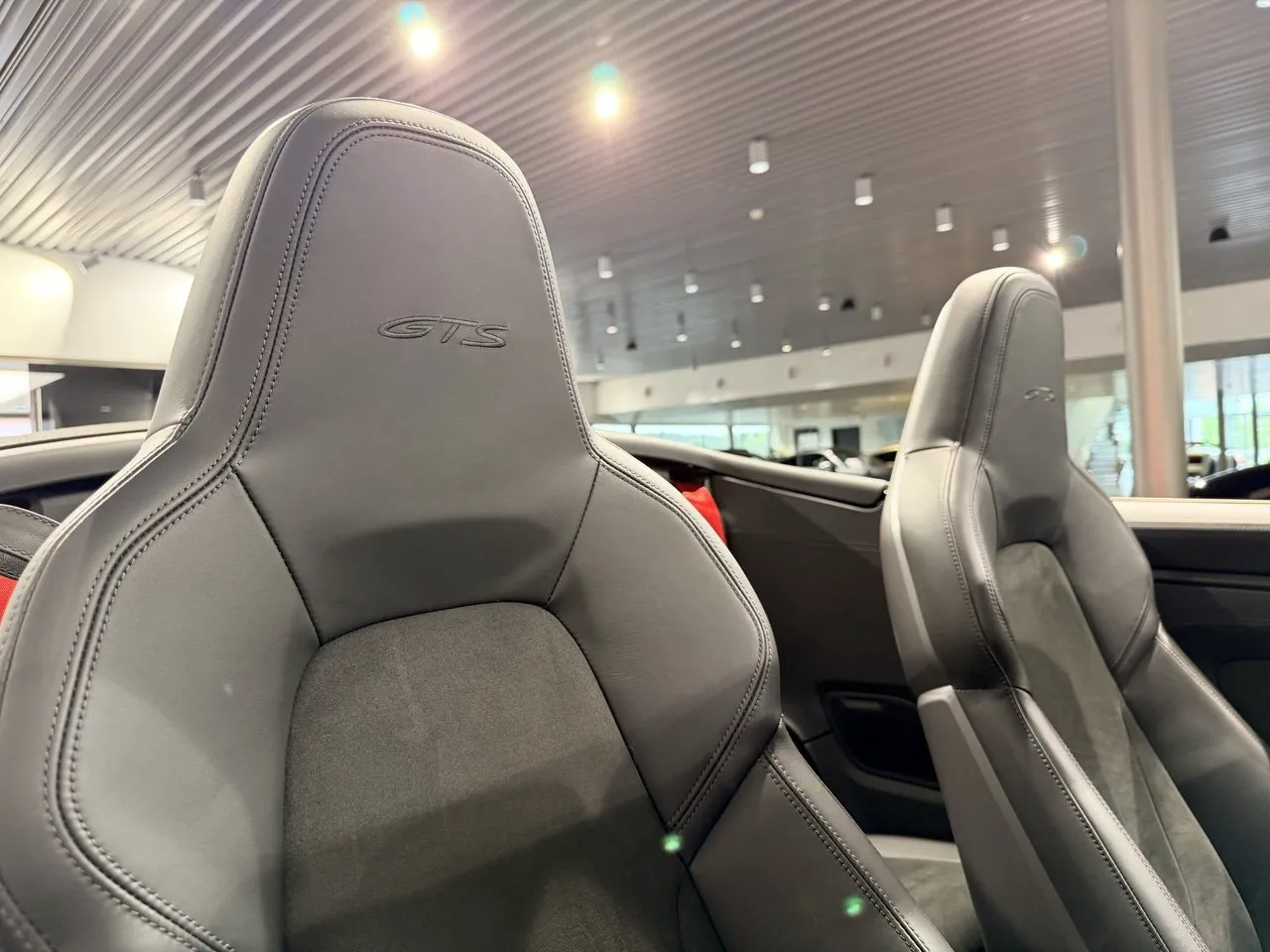 Vehicle image 36
