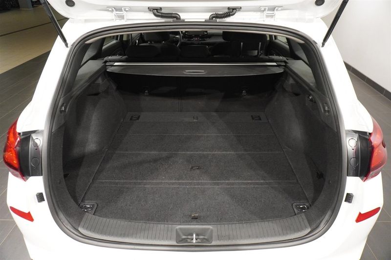 Hyundai i30 bild 6