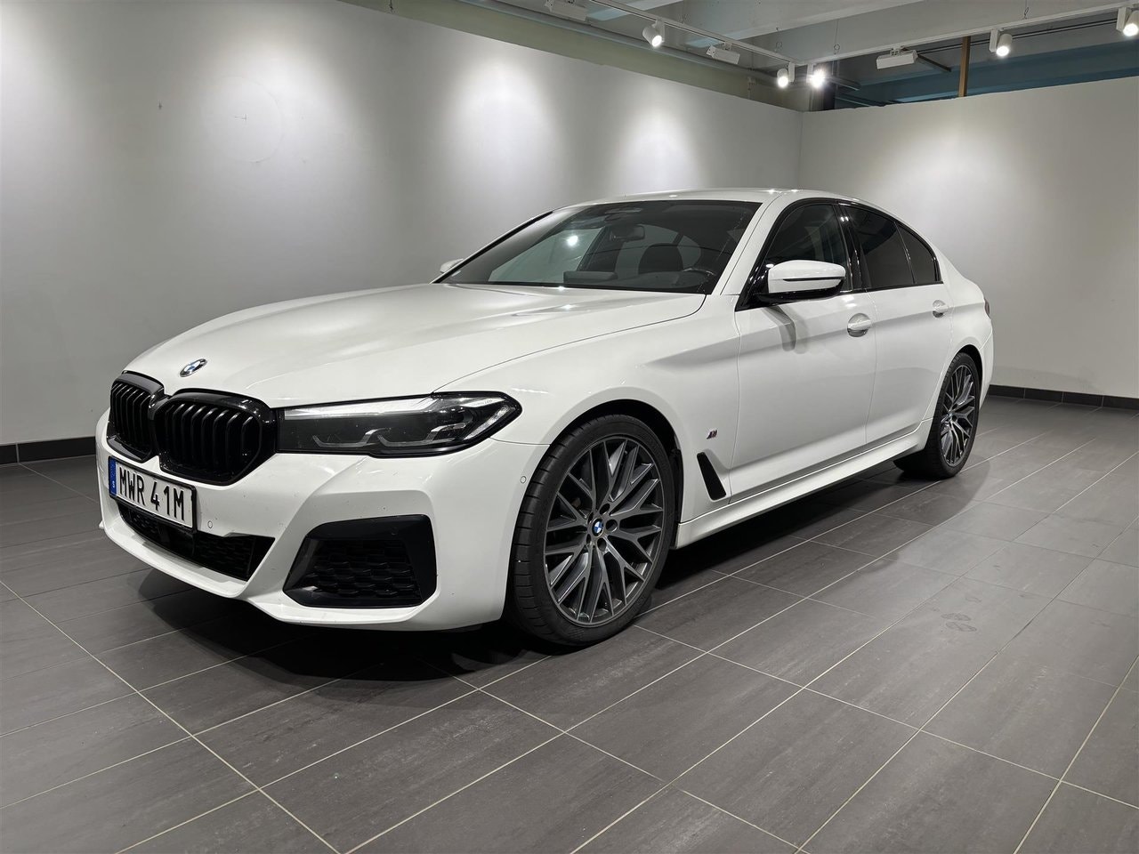 BMW 520