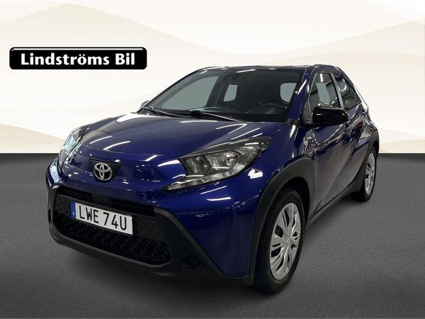 Toyota Aygo X Play 1.0 72hk S&V-Hjul Moms - 2023