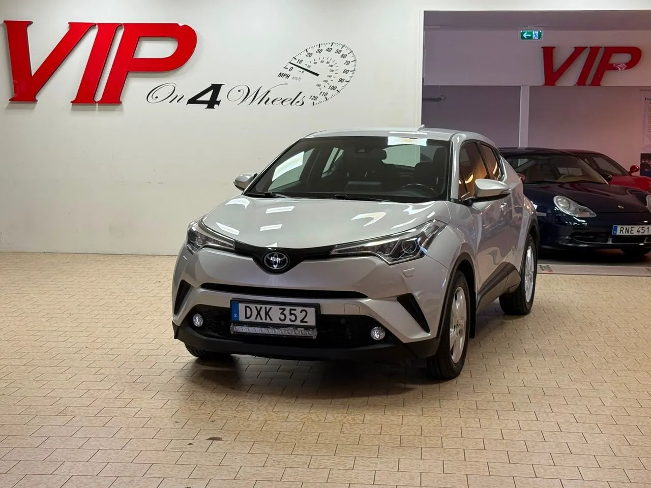Vehicle image 2
