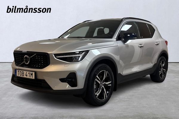 Volvo XC40 B3 FWD Bensin Plus Dark - 2025