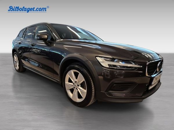 Volvo V60 Cross Country B4 AWD Diesel Core - 2023