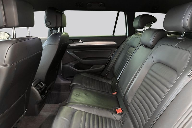 Volkswagen Passat bild 9