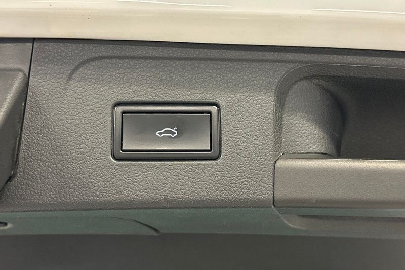 Volkswagen Passat bild 15