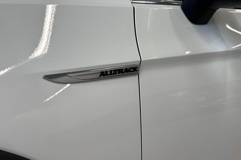 Volkswagen Passat bild 19
